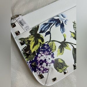 NWT White House Black Market White Studded w/ Purple Hydrangea Wristlet